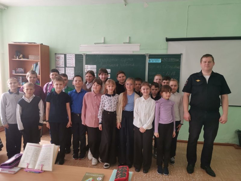 Сотрудники Госавтоинспекции провели «День дорожной безопасности» в образовательных организациях Купинского района